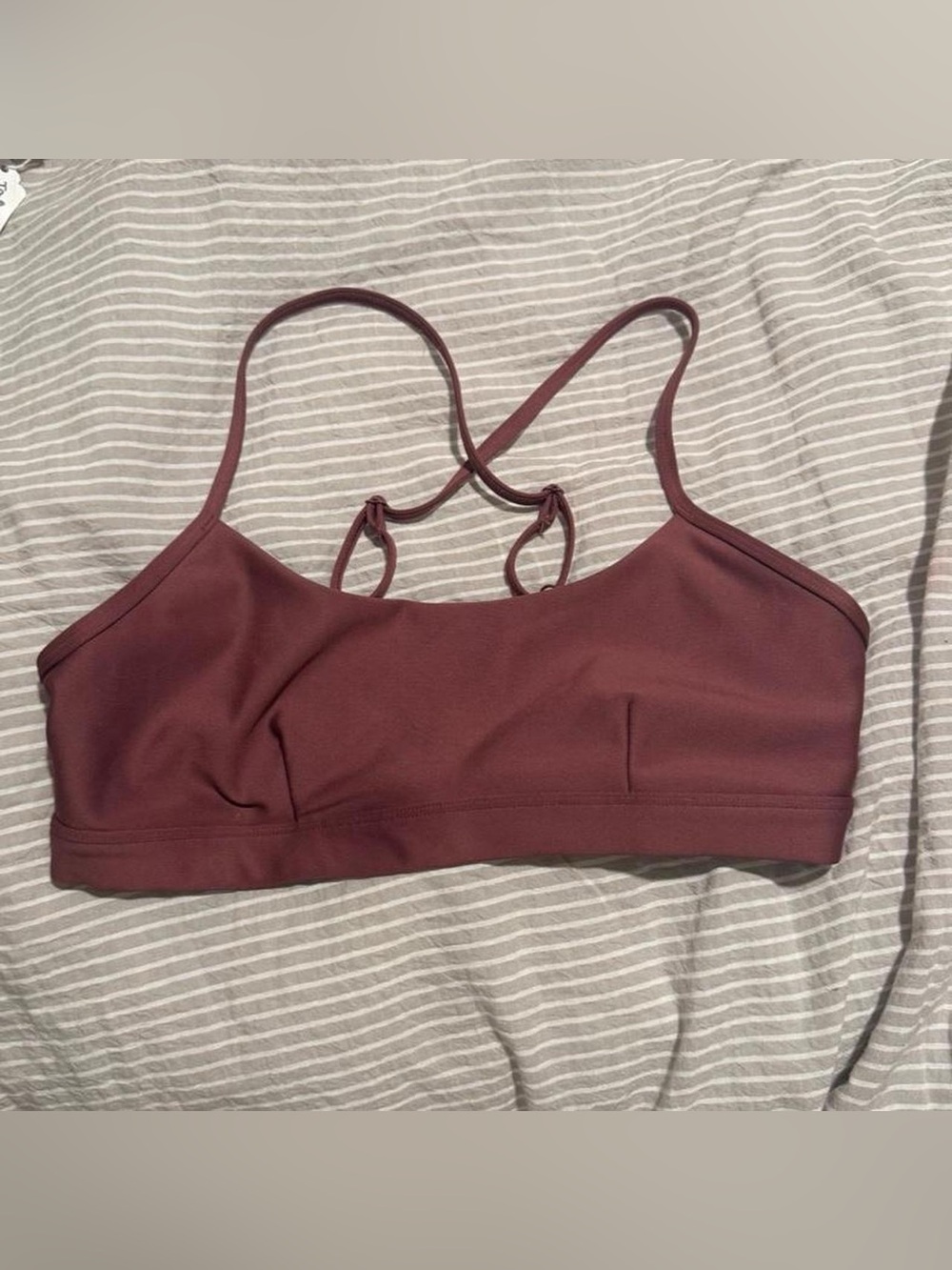 ALO Yoga Intrigue Bra “Burgundy Truffle” Medium NWOT